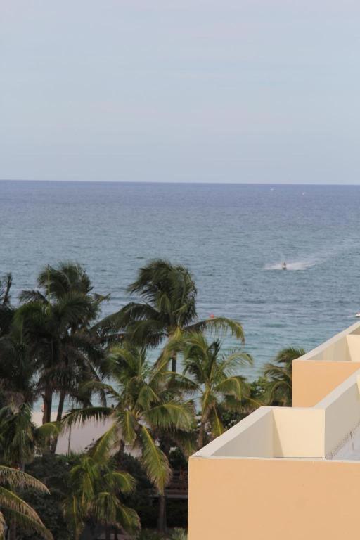 Ocean Spray Hotel Miami Beach Dış mekan fotoğraf