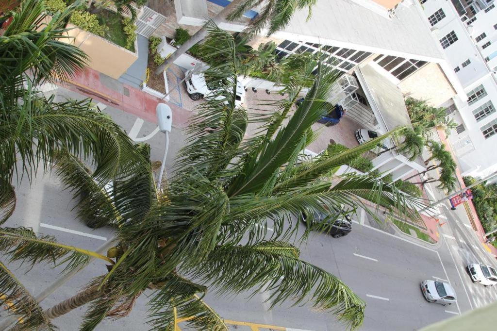 Ocean Spray Hotel Miami Beach Dış mekan fotoğraf