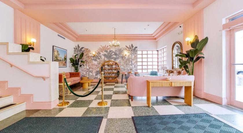 Ocean Spray Hotel Miami Beach Dış mekan fotoğraf